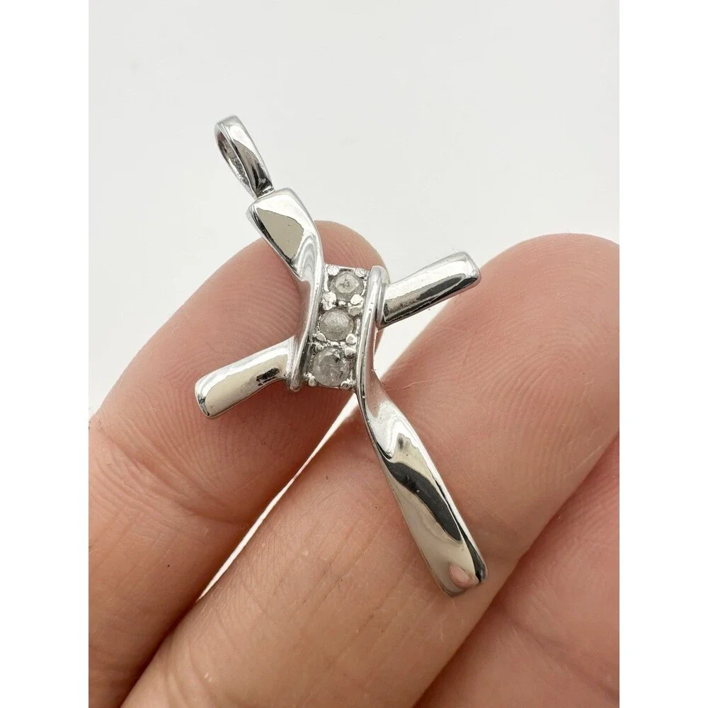 925 sterling silver genuine diamond Cross Pendant